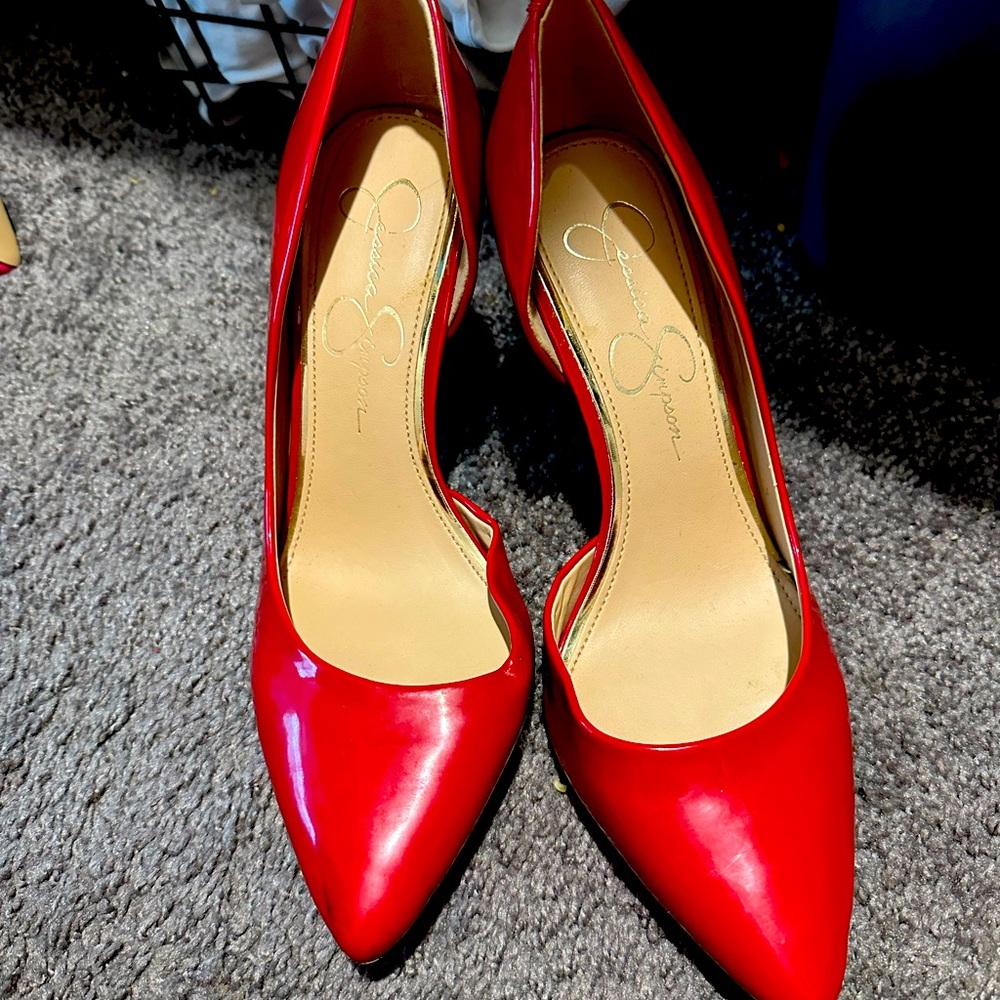 Jessica Simpson Red Pumps ❤️